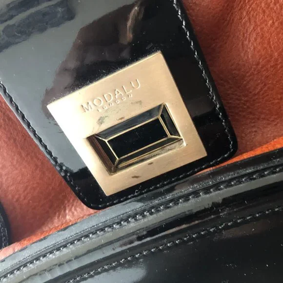 Modalu Leather Hanbag - Picture 6 of 6